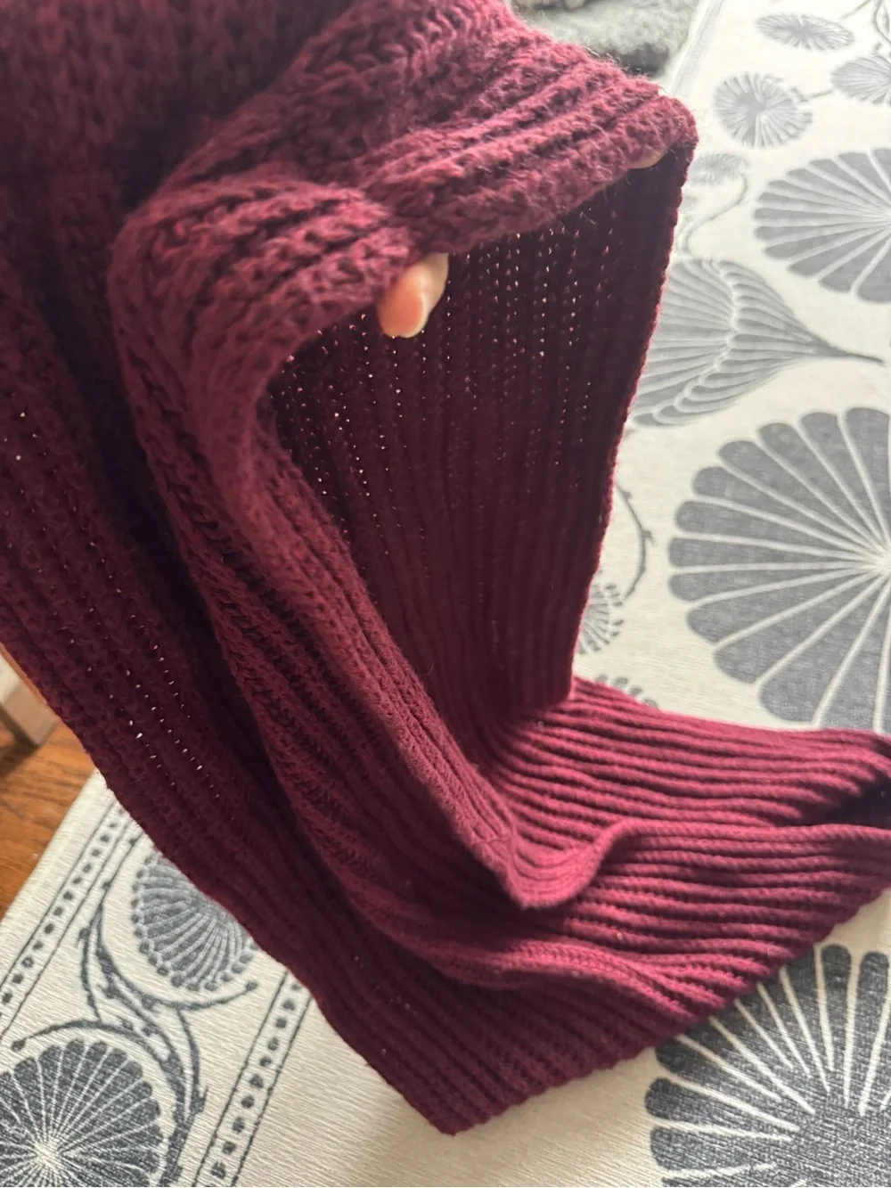 Madewell Ribbed Knit Scarf in Burgundy
